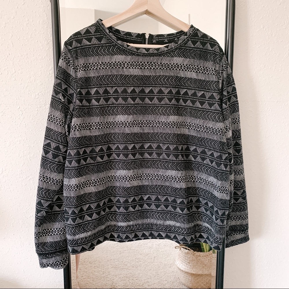 H&M sweatshirt